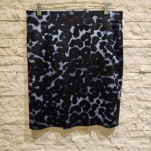 Ann Taylor Black and Blue Animal Leopard Print Pencil Silk Skirt Size 10